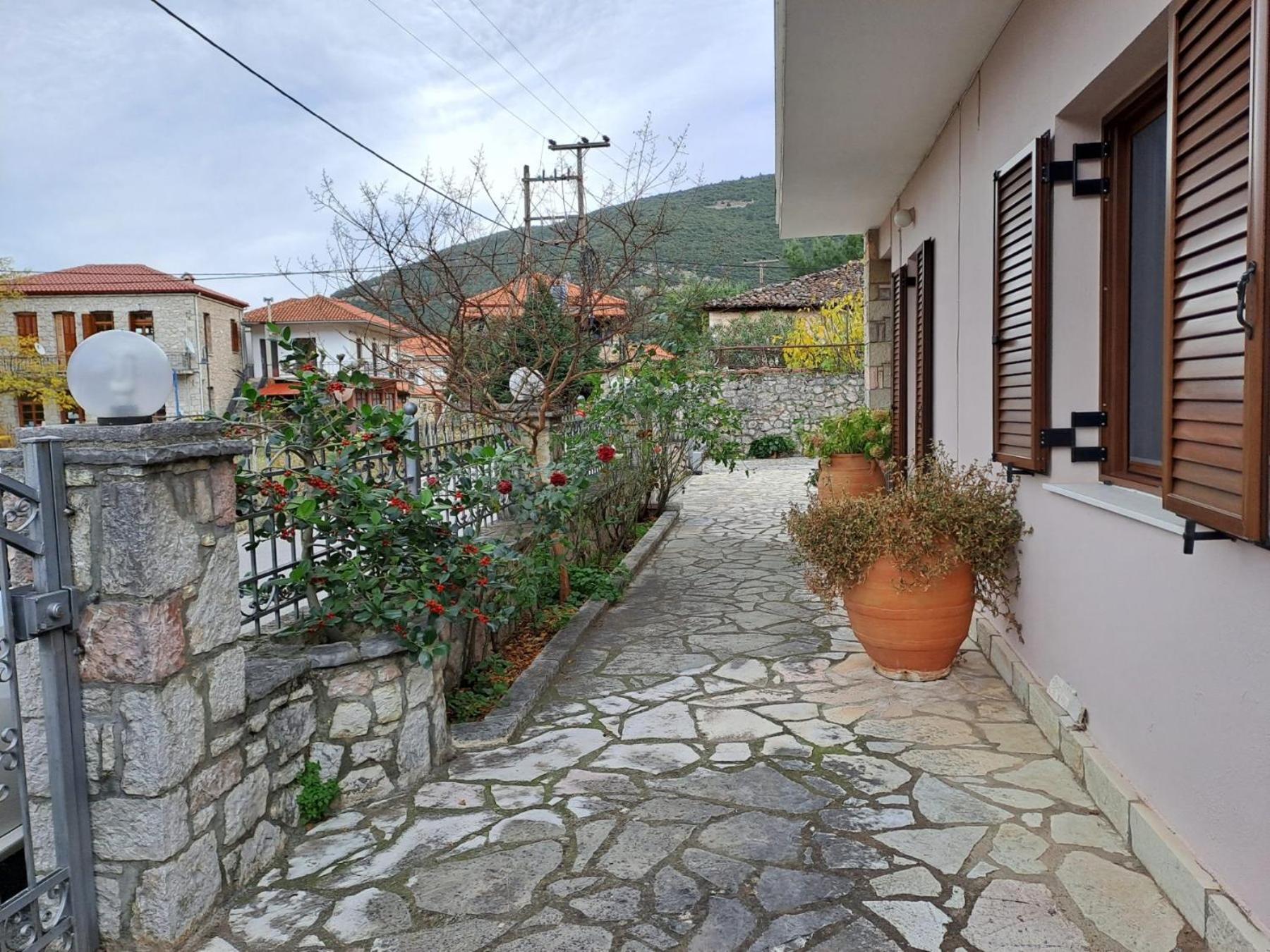 Kontolati'S Mountain House Διαμέρισμα Γραβιά Εξωτερικό φωτογραφία